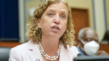 'Grossly irresponsible': Florida congresswoman blasts surgeon general over measles outbreak